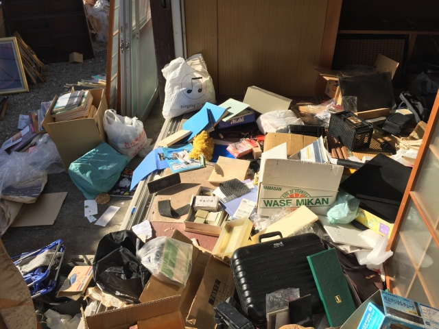 ゴミ屋敷整理